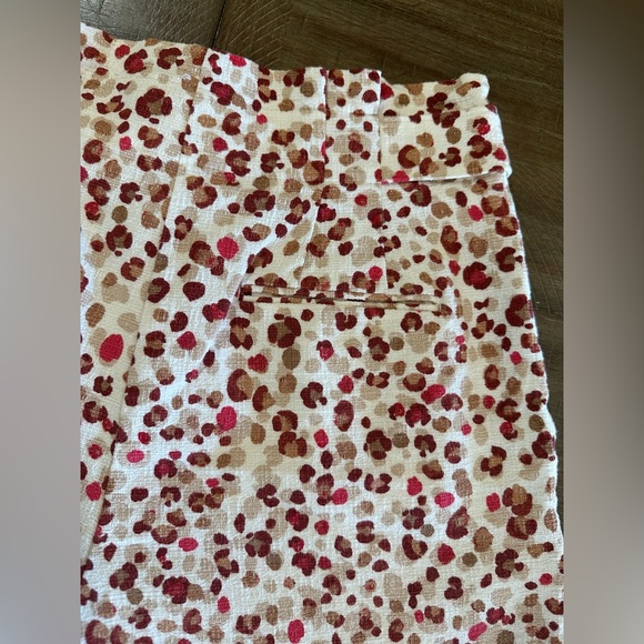 Ann Taylor High Rise Pink Animal Leopard Print Paperbag Shorts Size 10 Pockets - Picture 6 of 16